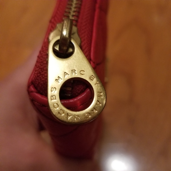 Marc by Marc Jacobs quilted zip wallet - Picture 8 of 13